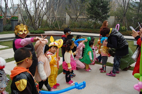 招商兰溪谷万圣节亲子派对欢乐上演 洋房项目