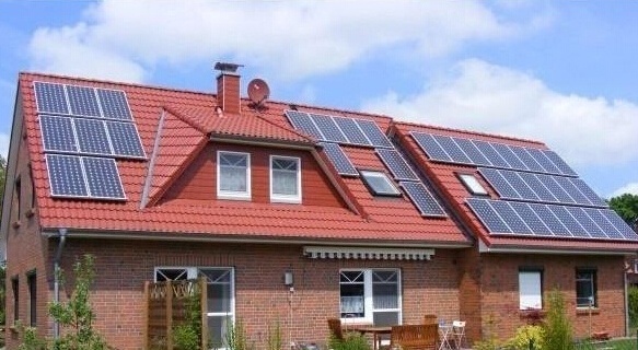 烟台农民自建光电小屋 免电费还赚外快? --凤