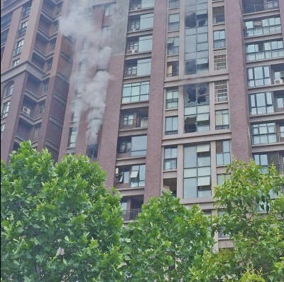 高层住宅小火灾无奈酿成大损失 --凤凰房产郑州