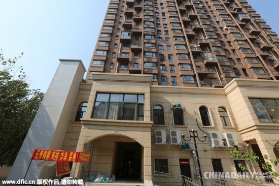 沈阳土豪业主私建电梯 1楼门市直达3楼屋内