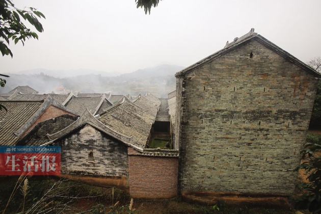 百年古豪宅傲立灵山旧州 建宅耗费上千万元
