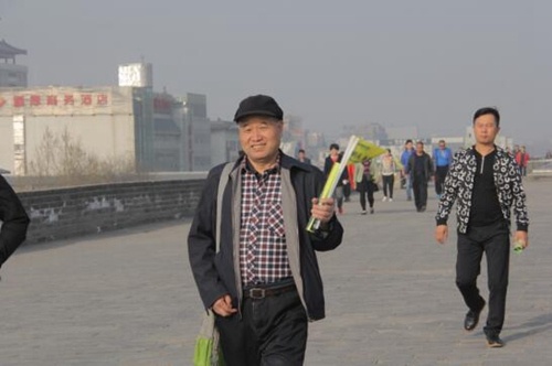 天城墙健步赏春踏青活动圆满结束 --凤凰房产西安