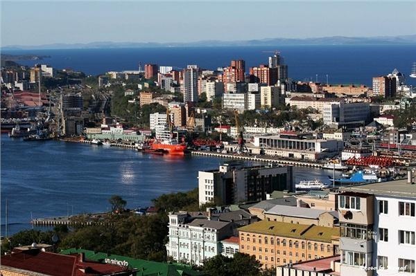 俄罗斯美女集中营的真实生活:美女遍地的诱惑