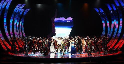 超越拉斯维加斯O秀的万达秀登顶重庆 --凤凰