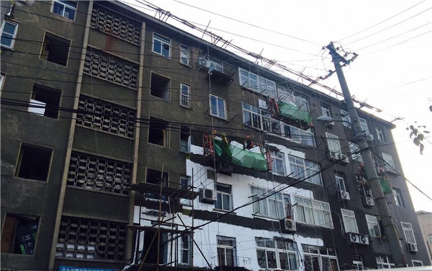 镇江路街道老旧楼院改造启动 主要为外墙保温