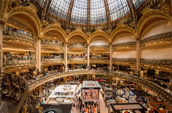 老佛爷百货终于来了 年底登陆上海陆家嘴中心