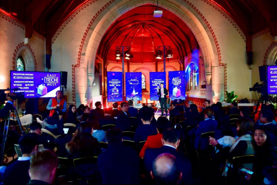 2019世界经济500强_21世纪经济报道记者在分析2019年房地产行业500强(除港澳房企)...