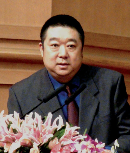 许振东:股市震动引发房企"自救"回购潮