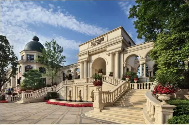 融创玫瑰园:嘉陵江畔的绝版"法式玫瑰" ——凤凰房产重庆