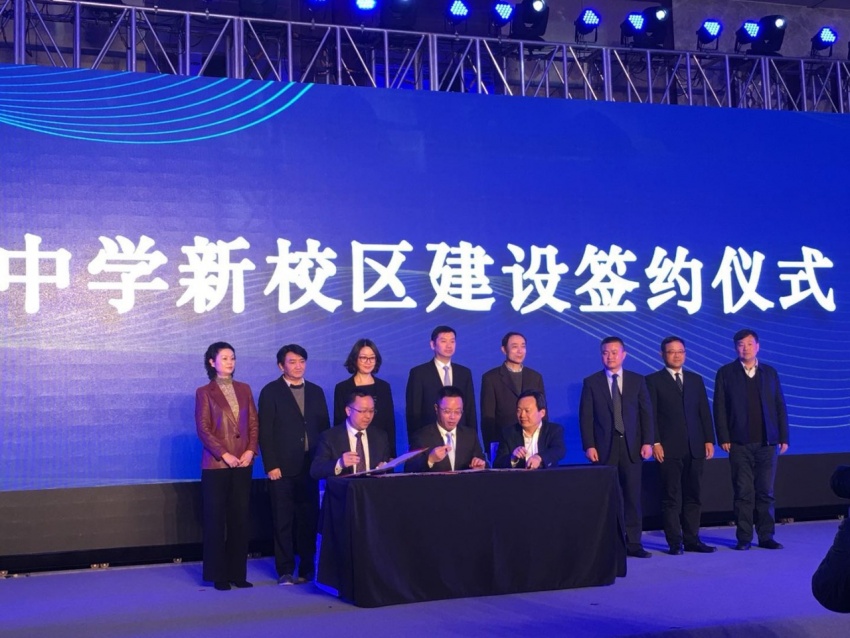 2000年人均工资_南京人均工资