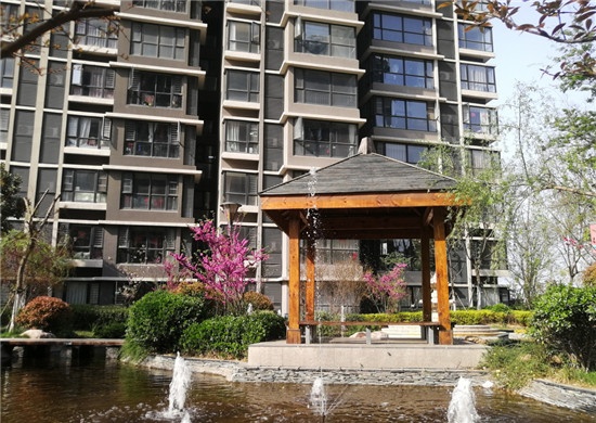 ▌新乡正商城是正商集团进驻新乡的第一个项目,占地245亩,总建筑面积6