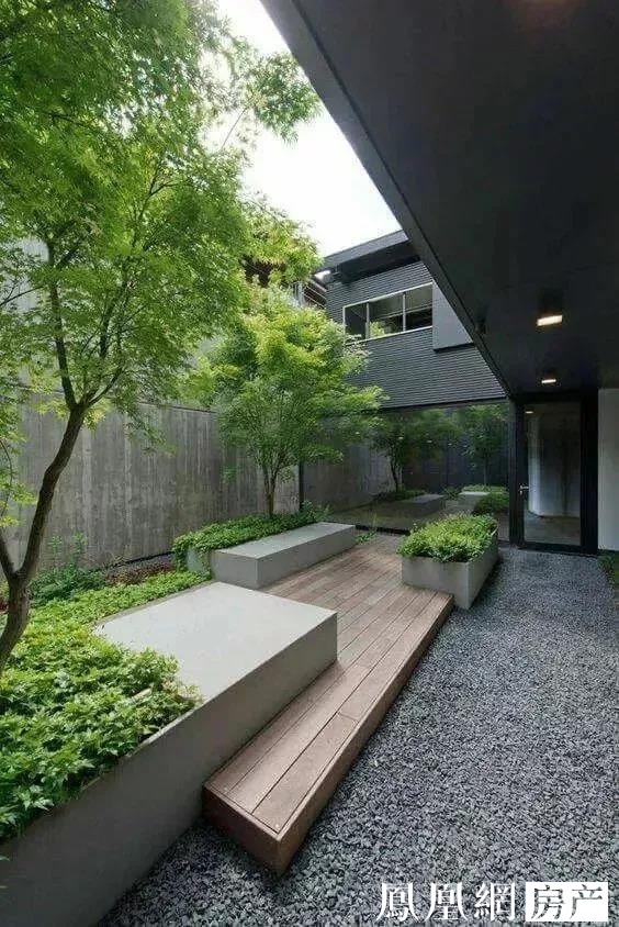 【下沉式庭院】围合隐秘 盛光臻景